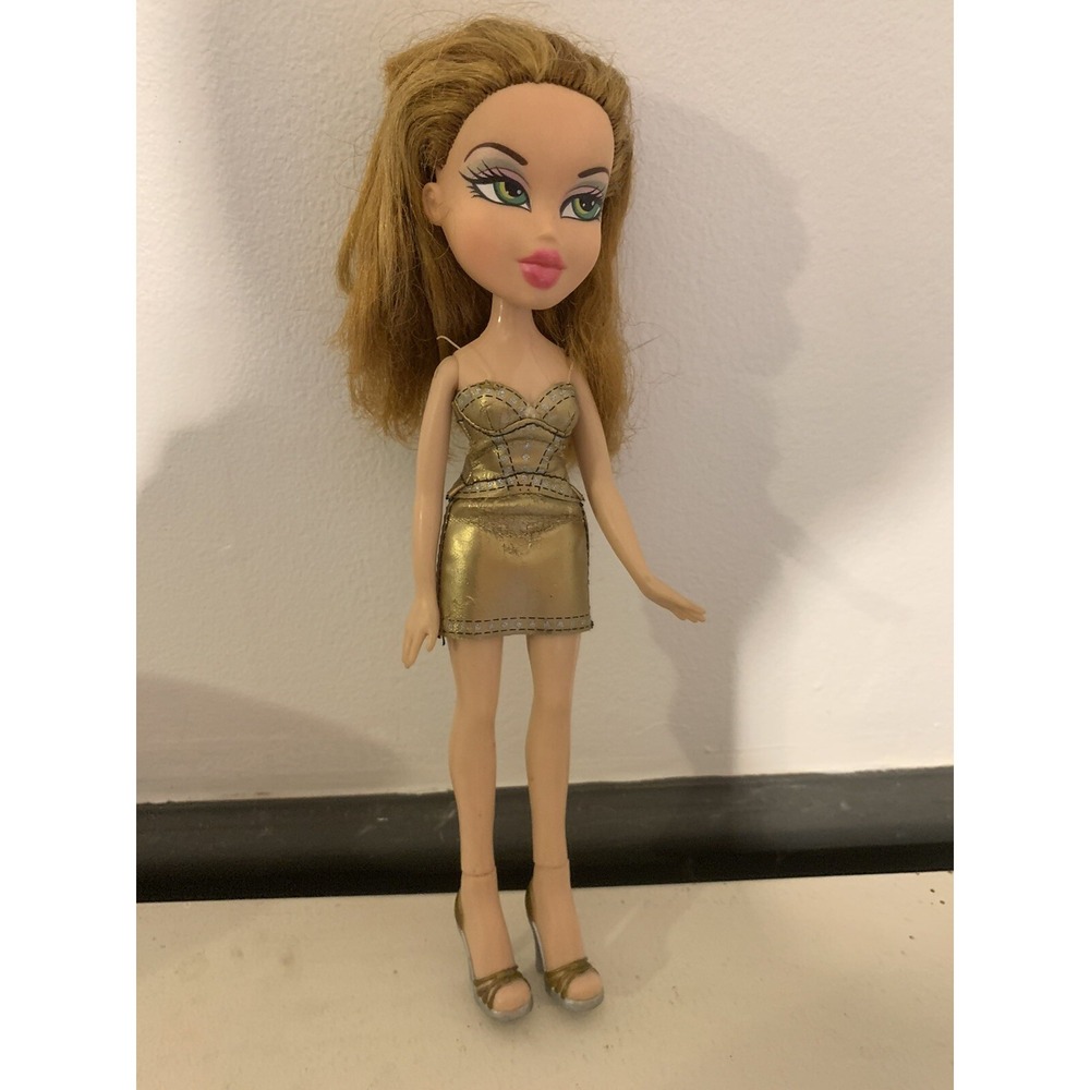 Vintage Bratz Meygan Doll With Gold‎ Dress & Heels